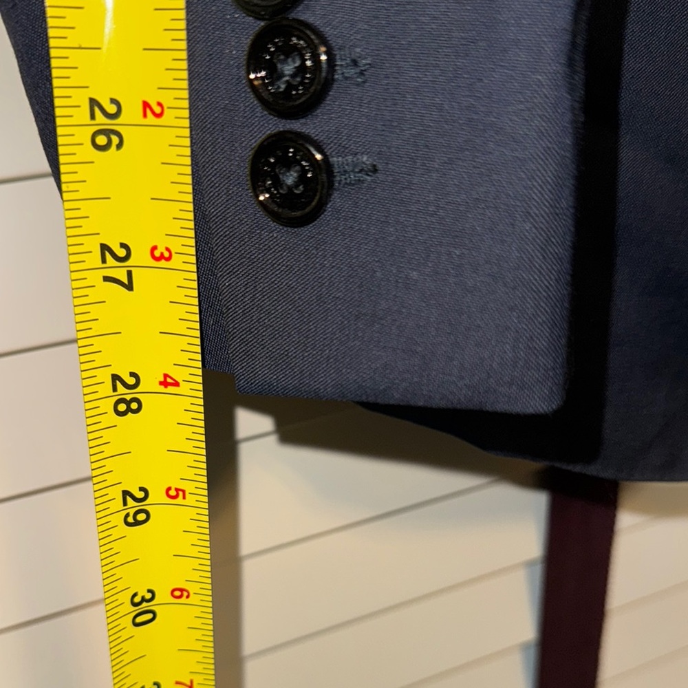 Burberry Navy Men's Blazer - Size 54R: See hyperlinked size chart for US sizing - Picture 6 of 8
